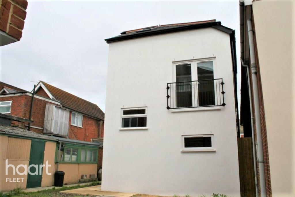 1 bed Apartment for rent in Fleet. From haart - Fleet