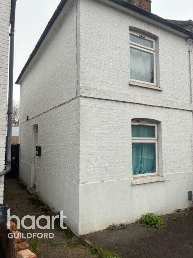 1 bed 1st Floor Flat for rent in Guildford. From haart - Guildford