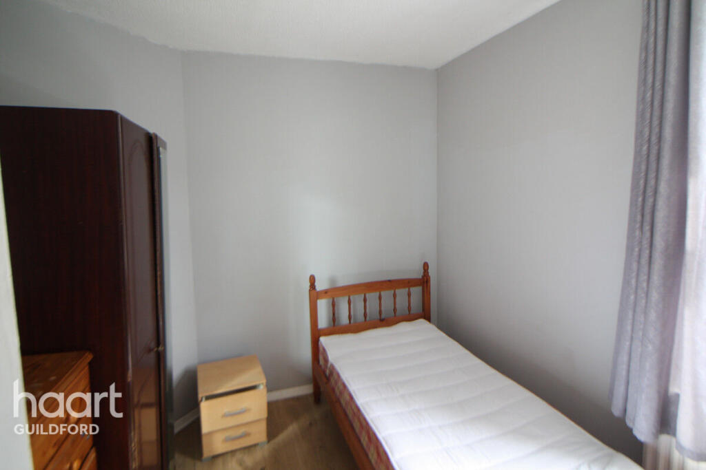 1 bed 1st Floor Flat for rent in Guildford. From haart - Guildford