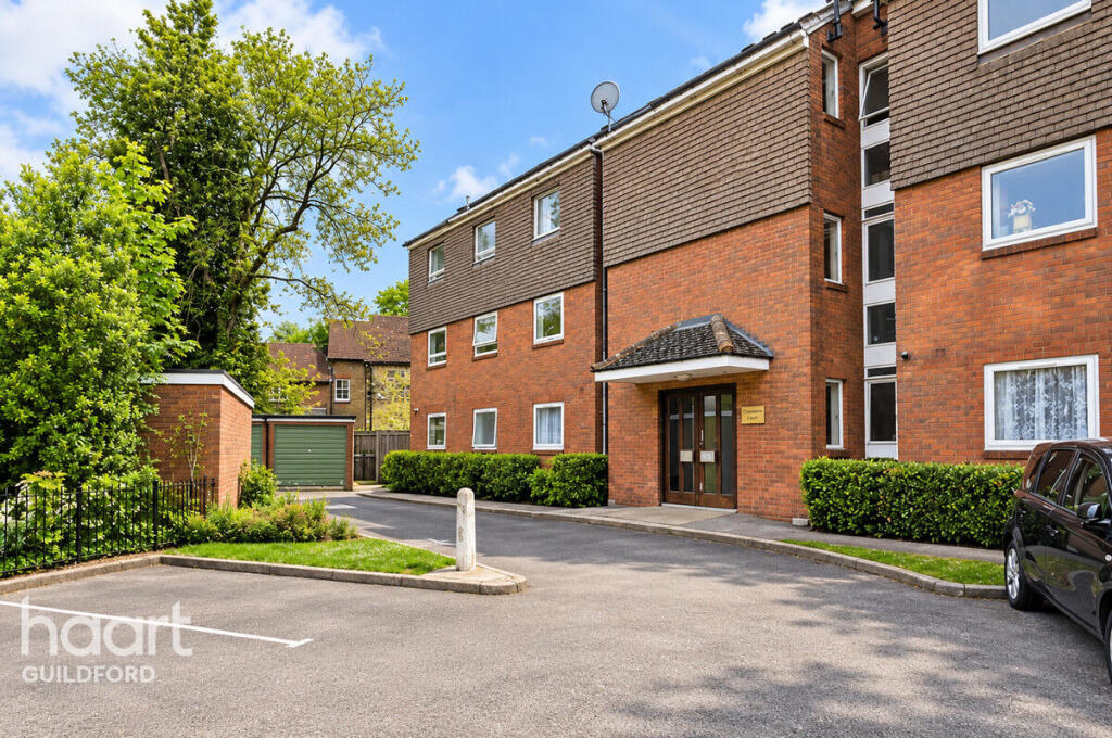 2 bed Apartment for rent in Haslemere. From haart - Guildford