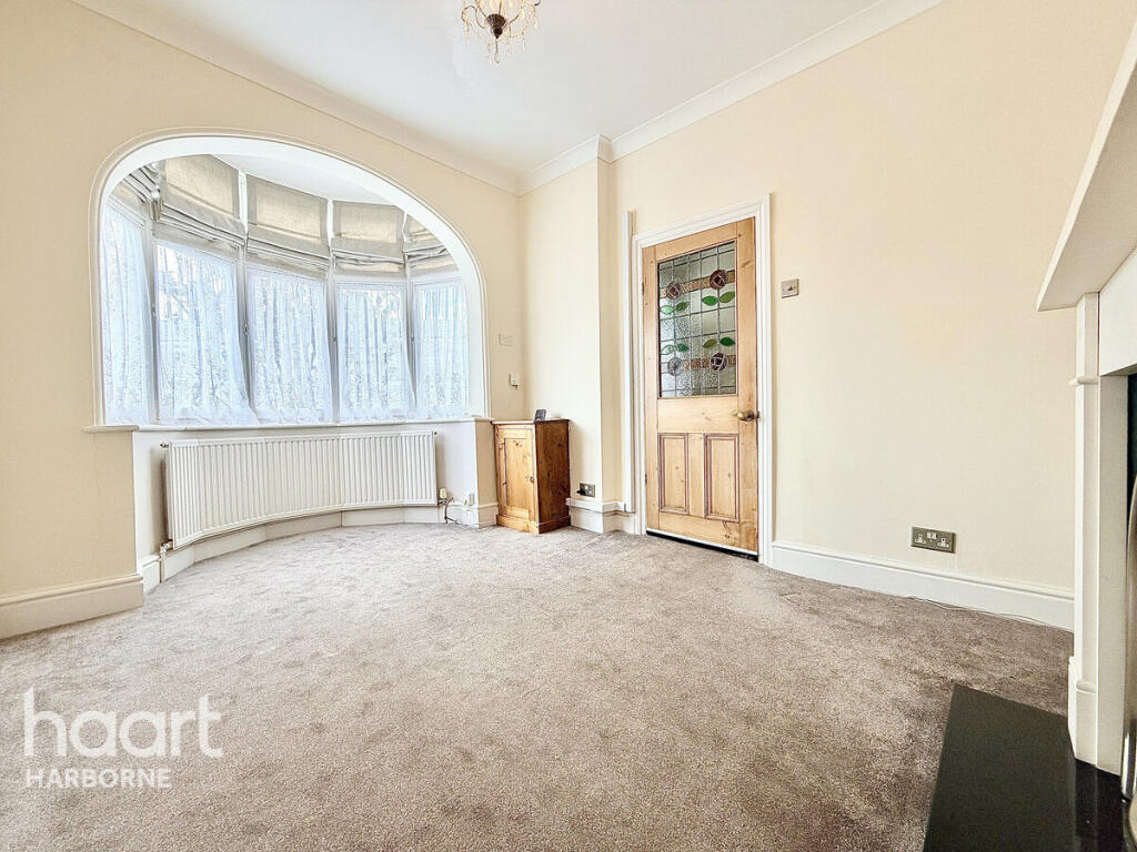 3 bed Mid Terraced House for rent in Smethwick. From haart - Harborne