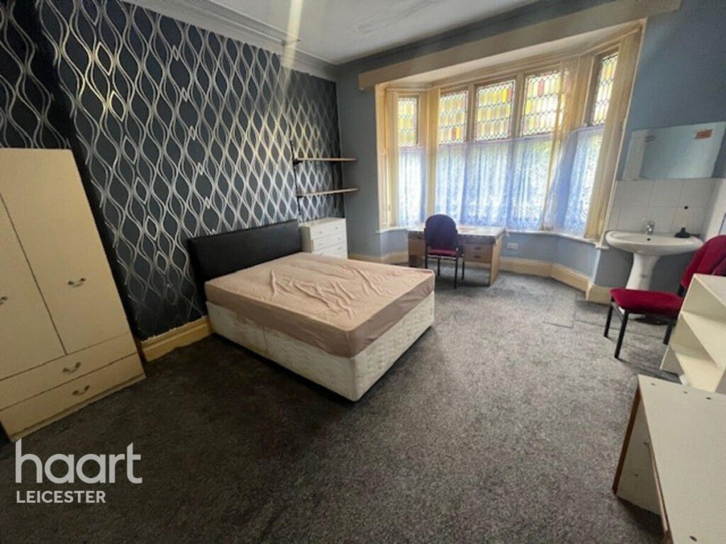 1 bed Mid Terraced House for rent in Leicester. From haart - Leicester