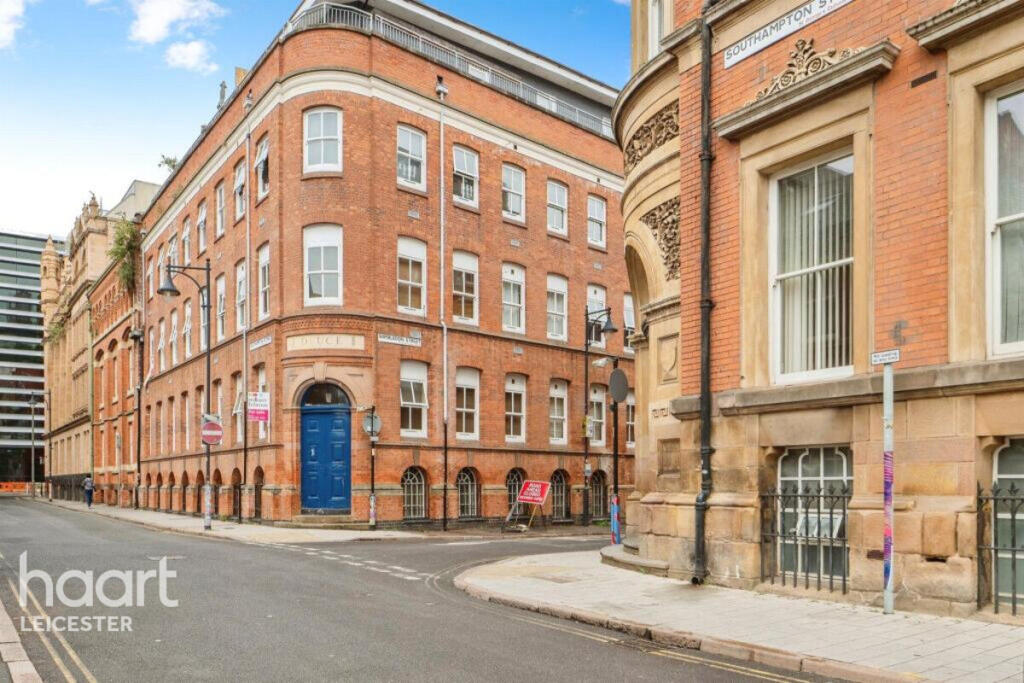 1 bed 1st Floor Flat for rent in Leicester. From haart - Leicester