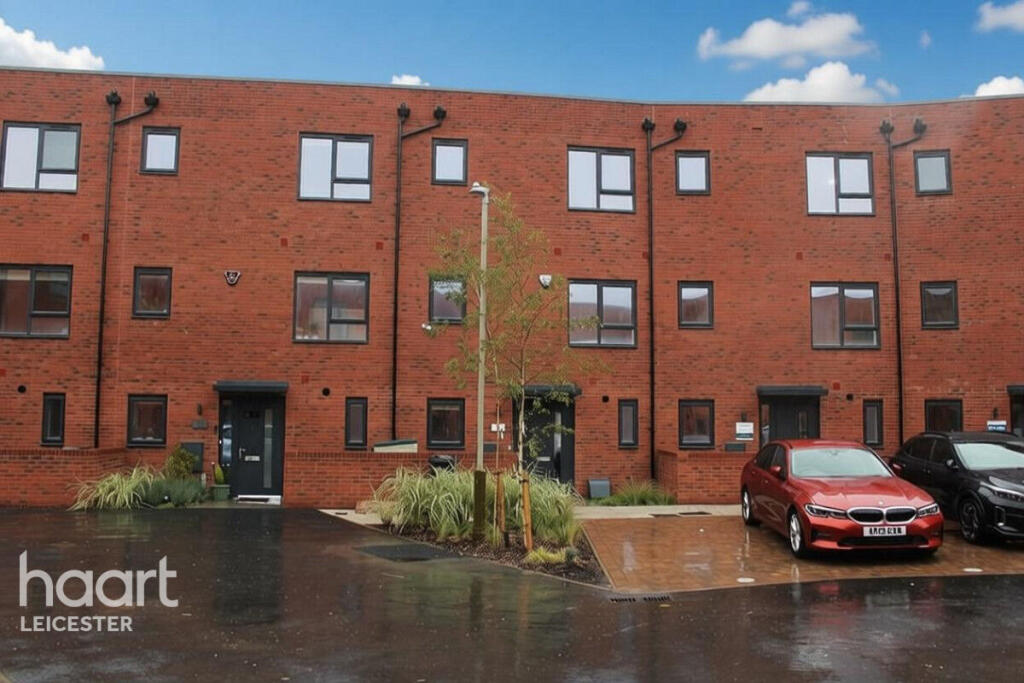 4 bed Town House for rent in Leicester. From haart - Leicester 4 bed Town House for rent in Leicester. From haart - Leicester