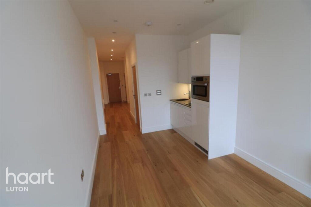 1 bed 1st Floor Flat for rent in Pepperstock. From haart - Luton
