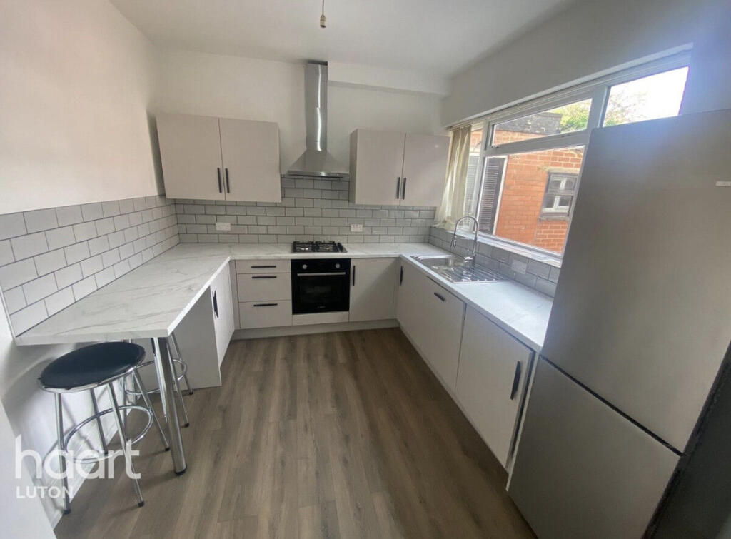 2 bed Apartment for rent in Luton. From haart - Luton