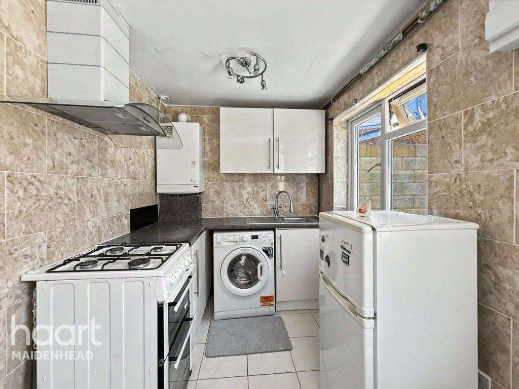 4 bed Studio for rent in Maidenhead. From haart - Maidenhead 4 bed Studio for rent in Maidenhead. From haart - Maidenhead
