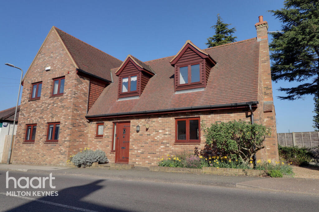 4 bed Detached for rent in Newport Pagnell. From haart - Milton Keynes