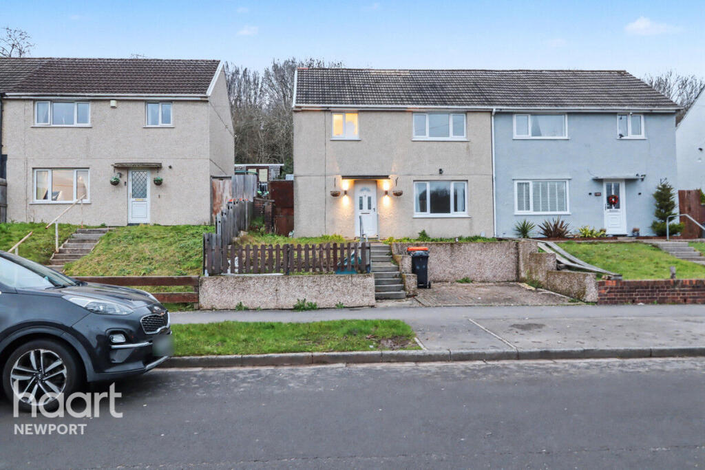 3 bed Mid Terraced House for rent in Newport. From haart - Newport