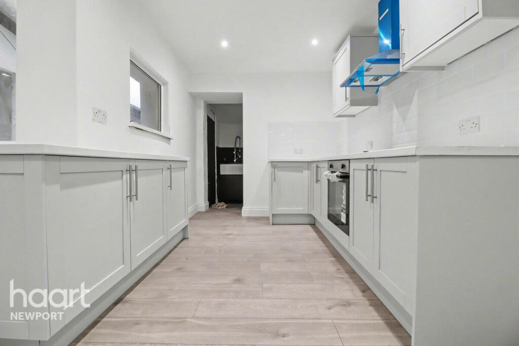 3 bed Mid Terraced House for rent in Newport. From haart - Newport