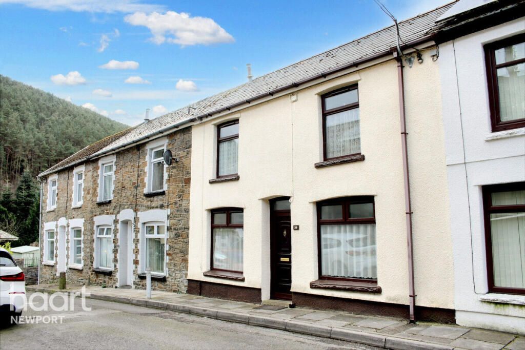 2 bed Mid Terraced House for rent in Abertyleri. From haart - Newport
