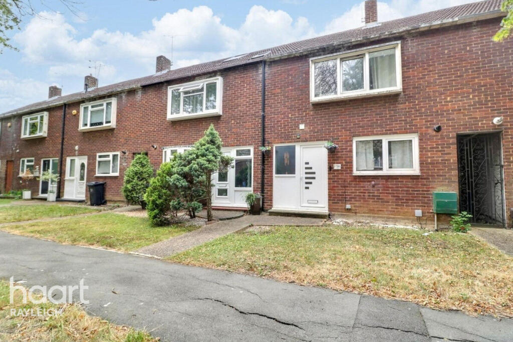 2 bed Mid Terraced House for rent in Basildon. From haart - Rayleigh