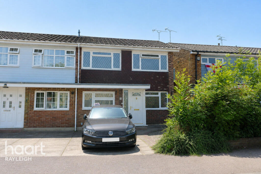 4 bed Semi Detached for rent in Hadleigh. From haart - Rayleigh