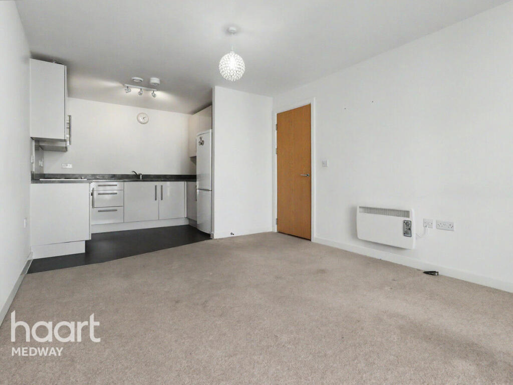 1 bed Apartment for rent in Lower Twydall. From haart - Strood