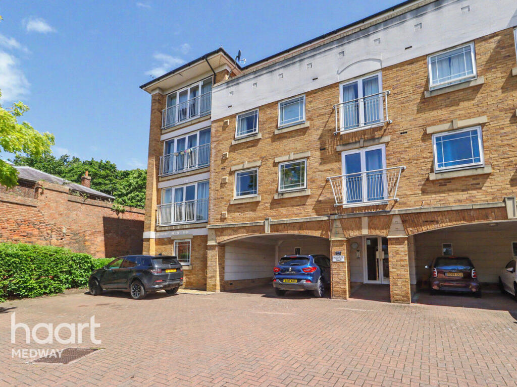 2 bed Apartment for rent in Chatham. From haart - Strood 2 bed Apartment for rent in Chatham. From haart - Strood