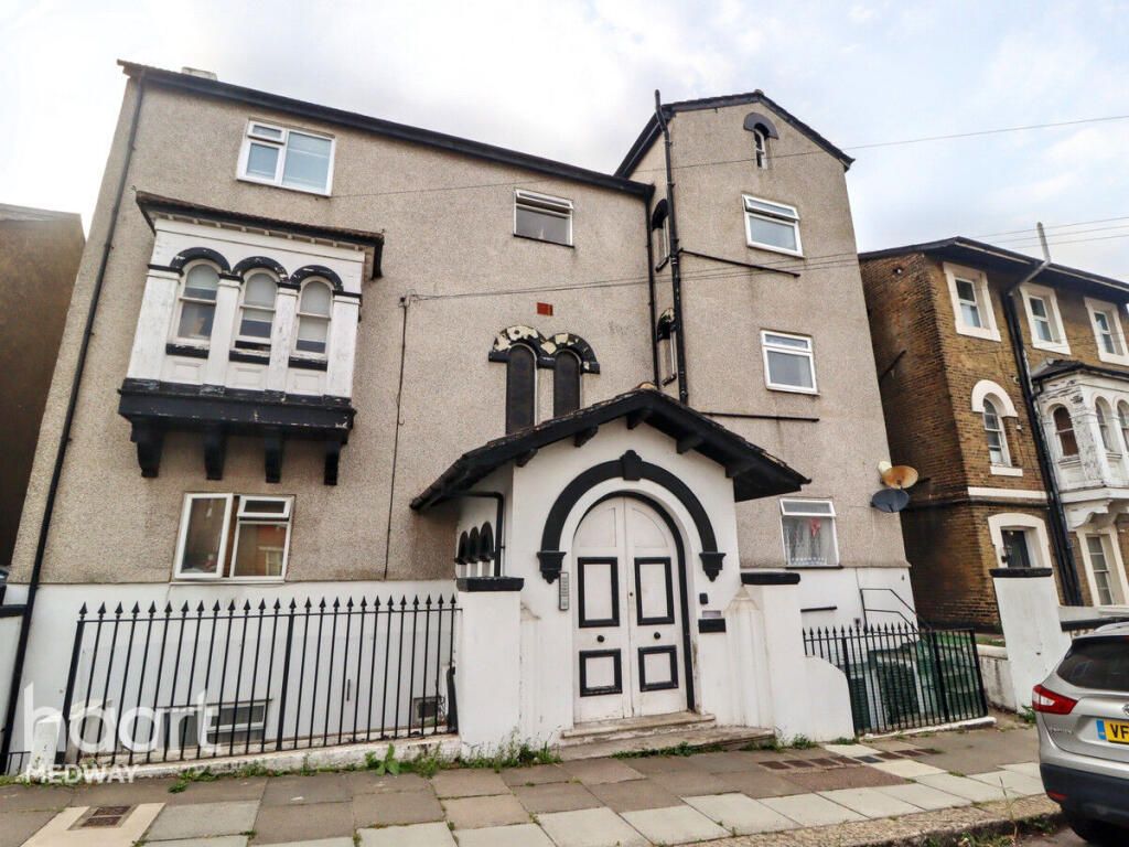 4 bed Studio for rent in Northfleet. From haart - Strood