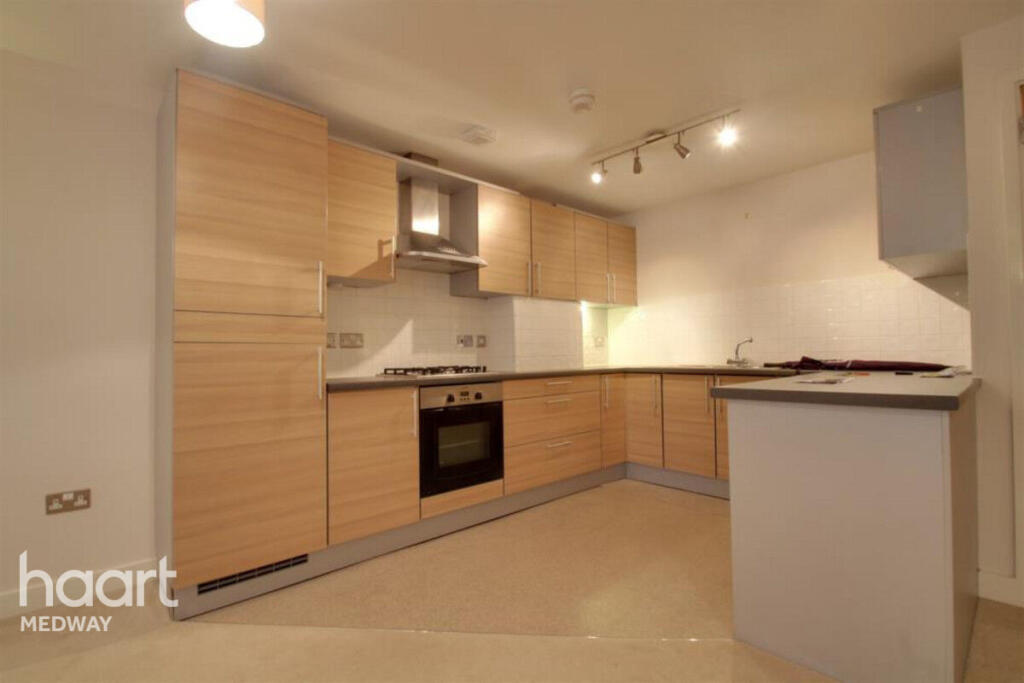 1 bed Apartment for rent in Rochester. From haart - Strood