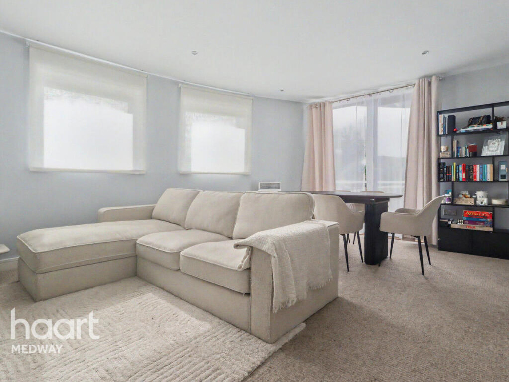 1 bed Apartment for rent in Chatham. From haart - Strood