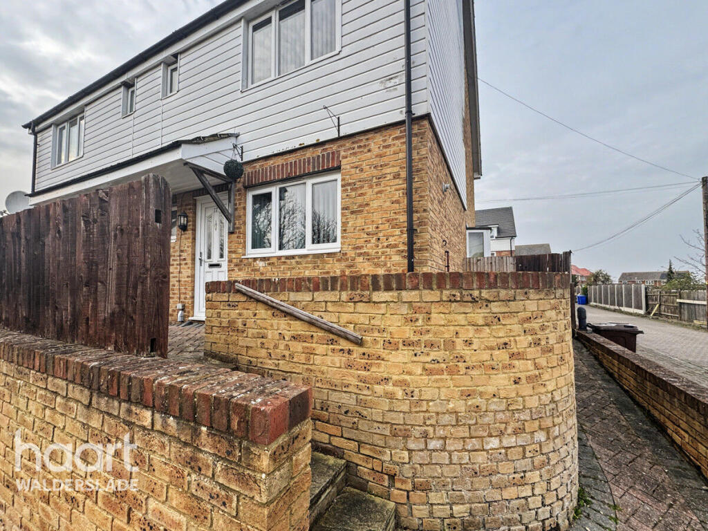 3 bed Semi Detached for rent in Queenborough. From haart - Walderslade