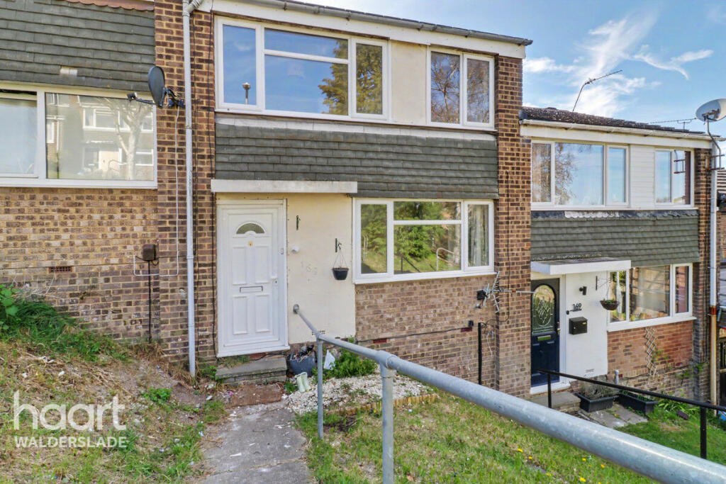 3 bed Mid Terraced House for rent in Chatham. From haart - Walderslade 3 bed Mid Terraced House for rent in Chatham. From haart - Walderslade