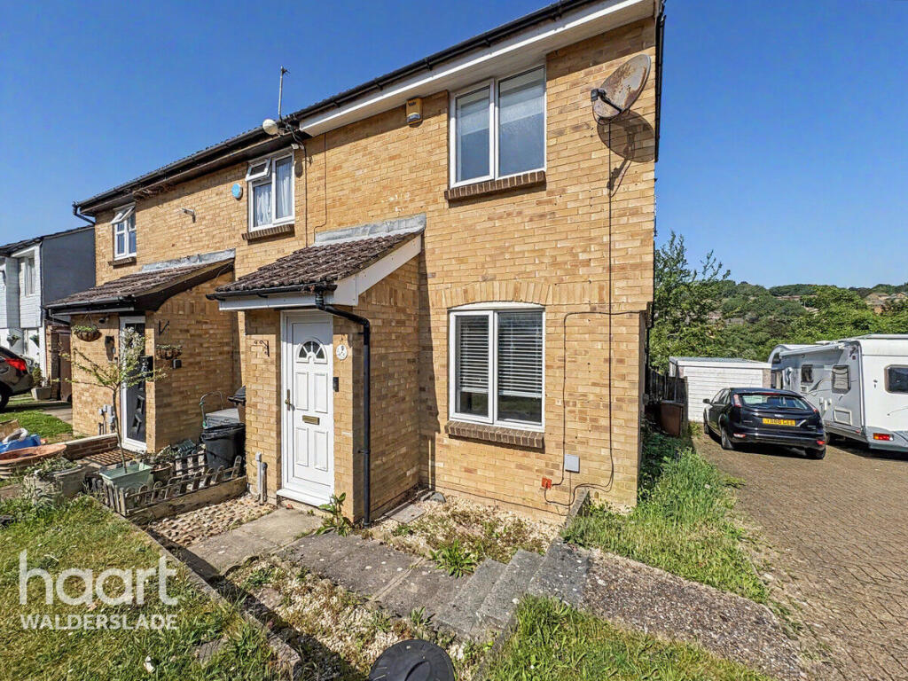 2 bed End of Terrace for rent in Blue Bell Hill. From haart - Walderslade