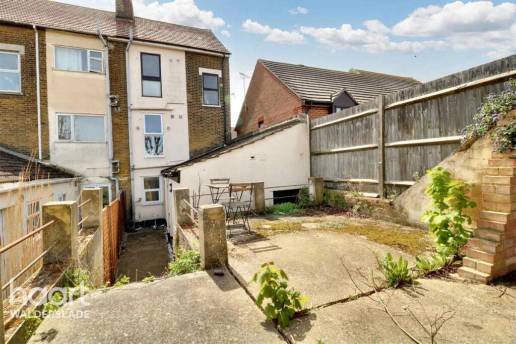 1 bed Apartment for rent in Sheerness. From haart - Walderslade 1 bed Apartment for rent in Sheerness. From haart - Walderslade