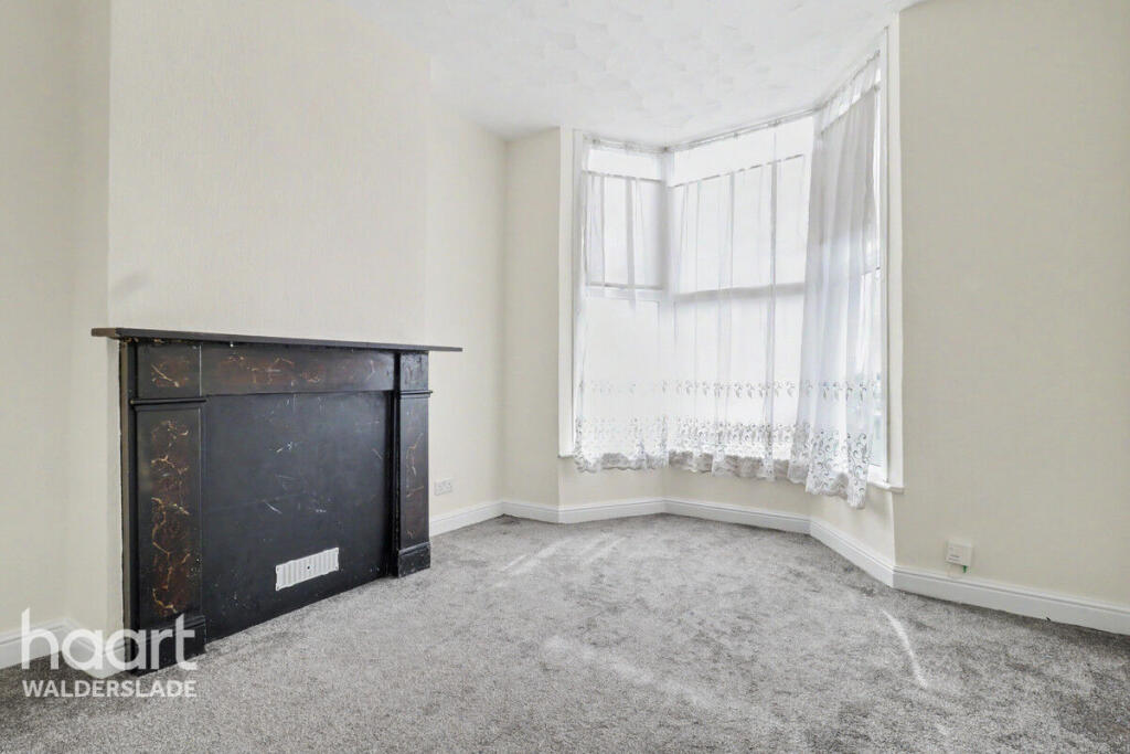 3 bed Mid Terraced House for rent in Sheerness. From haart - Walderslade