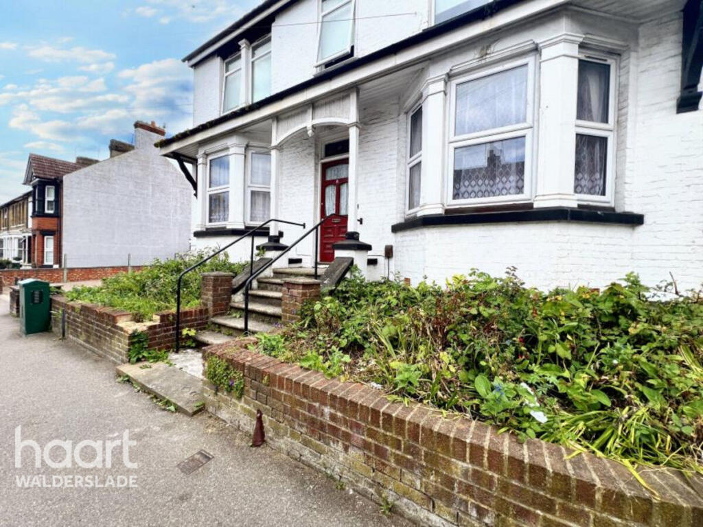 2 bed 1st Floor Flat for rent in Moor Street. From haart - Walderslade 2 bed 1st Floor Flat for rent in Moor Street. From haart - Walderslade