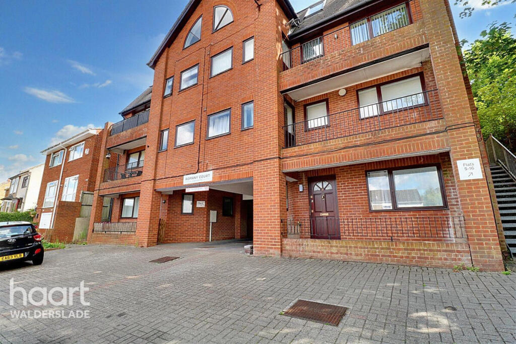 1 bed 1st Floor Flat for rent in Chatham. From haart - Walderslade