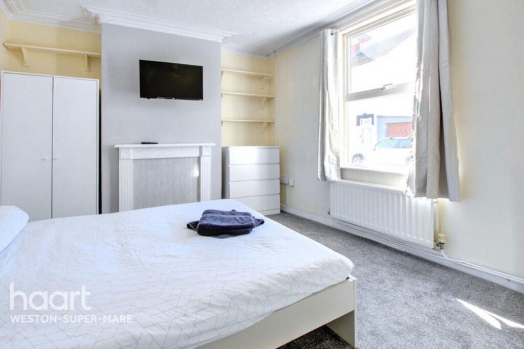 1 bed Mid Terraced House for rent in Bridgwater. From haart - Weston-Super-Mare 1 bed Mid Terraced House for rent in Bridgwater. From haart - Weston-Super-Mare