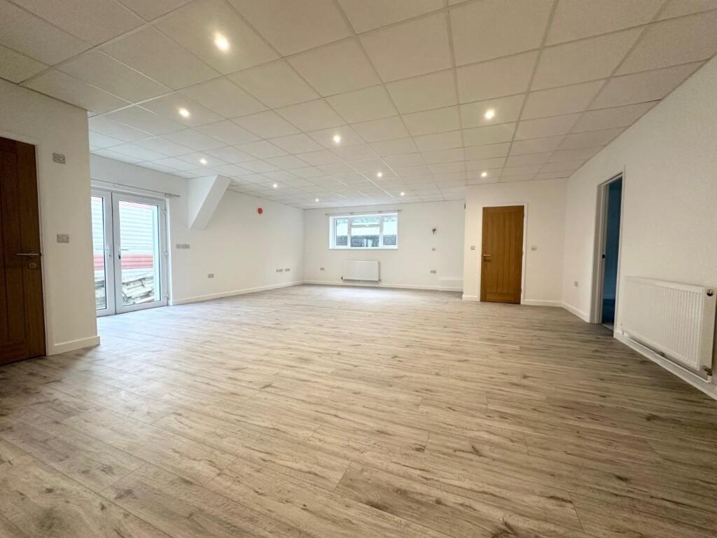 3 bed Semi Detached for rent in Maidstone. From Simon Miller & Company - Malling