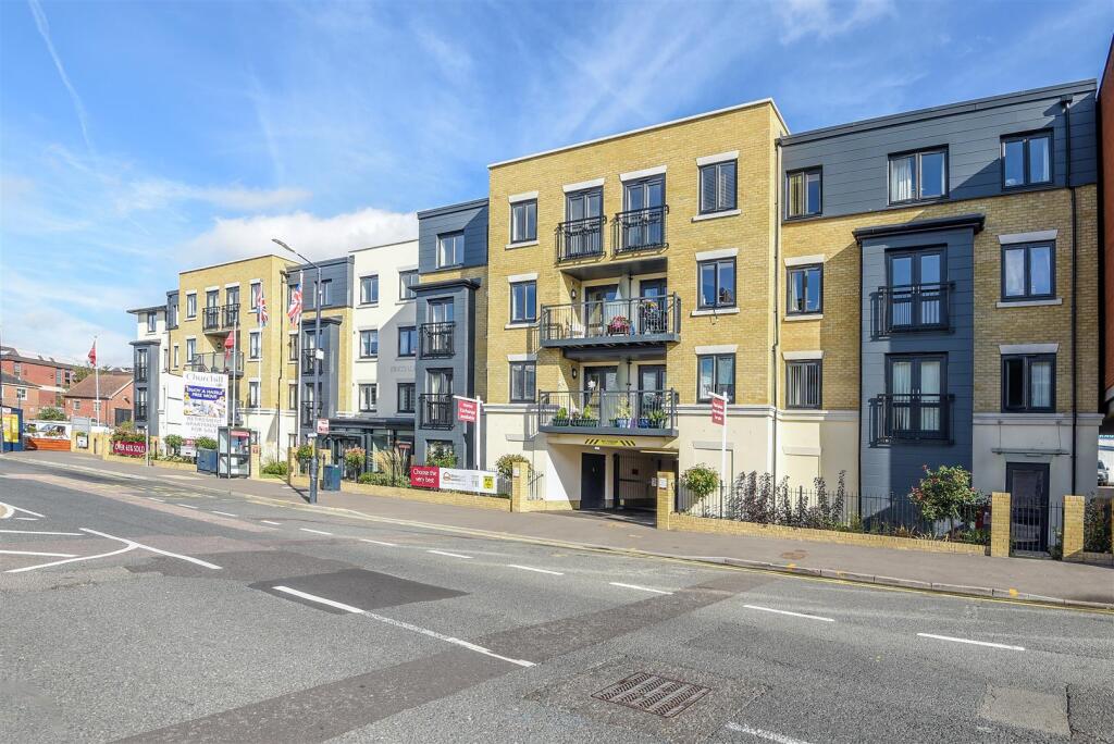 1 bed Apartment for rent in Maidstone. From Simon Miller & Company - Malling