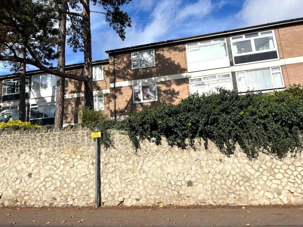2 bed Apartment for rent in Maidstone. From Simon Miller & Company - Malling 2 bed Apartment for rent in Maidstone. From Simon Miller & Company - Malling