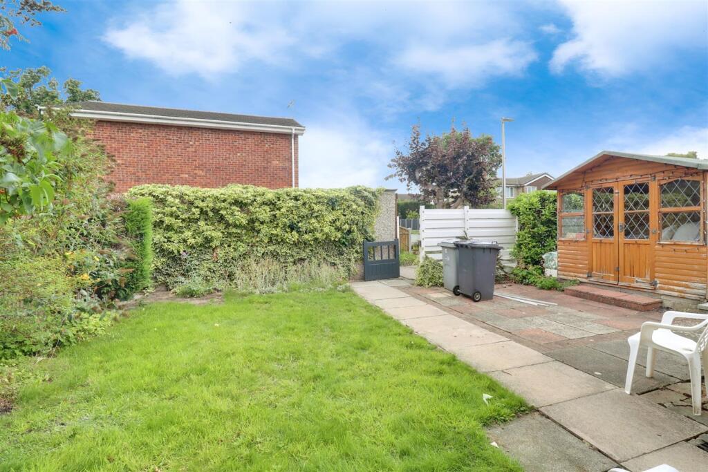 4 bed Detached for rent in Alsager. From Stephenson Browne Ltd - Alsager 4 bed Detached for rent in Alsager. From Stephenson Browne Ltd - Alsager