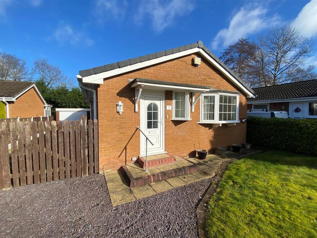 2 bed Bungalow for rent in Alsager. From Stephenson Browne Ltd - Alsager