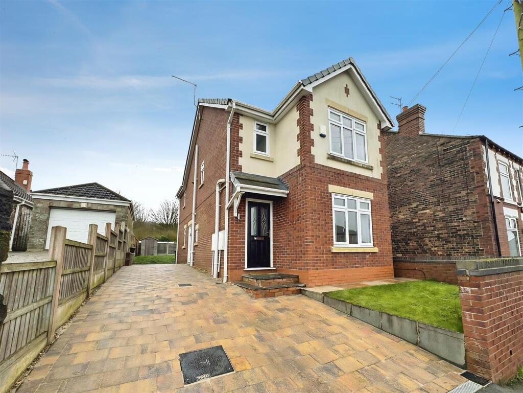 3 bed Detached for rent in Kidsgrove. From Stephenson Browne Ltd - Alsager 3 bed Detached for rent in Kidsgrove. From Stephenson Browne Ltd - Alsager