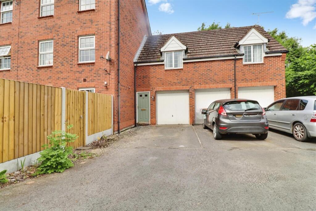 2 bed 1st Floor Flat for rent in Butt Green. From Stephenson Browne Ltd - Crewe