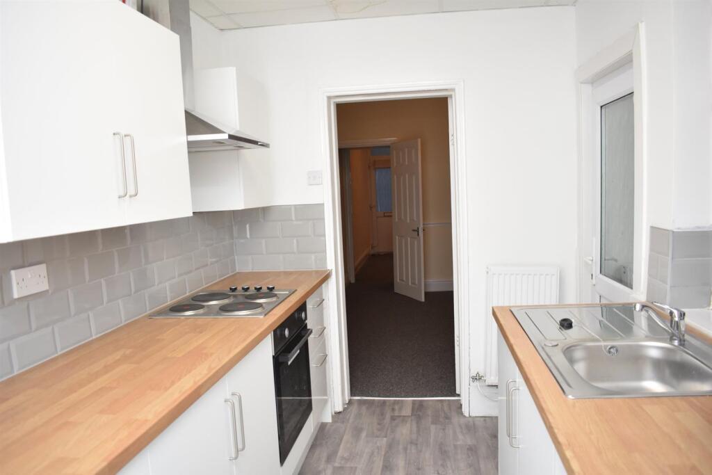 2 bed Mid Terraced House for rent in Coppenhall Moss. From Stephenson Browne Ltd - Crewe 2 bed Mid Terraced House for rent in Coppenhall Moss. From Stephenson Browne Ltd - Crewe