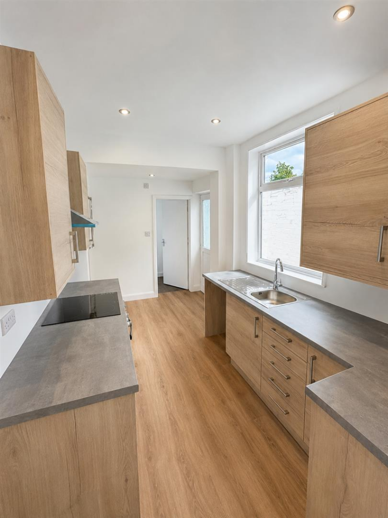 3 bed Mid Terraced House for rent in Coppenhall Moss. From Stephenson Browne Ltd - Crewe 3 bed Mid Terraced House for rent in Coppenhall Moss. From Stephenson Browne Ltd - Crewe