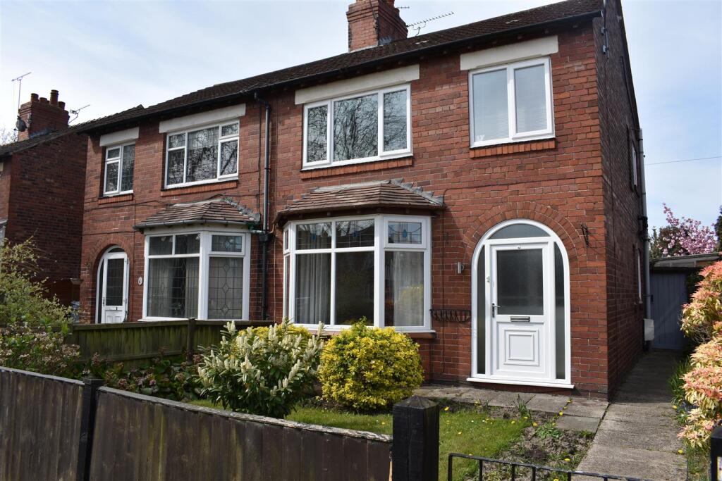 3 bed Semi Detached for rent in Coppenhall Moss. From Stephenson Browne Ltd - Crewe 3 bed Semi Detached for rent in Coppenhall Moss. From Stephenson Browne Ltd - Crewe