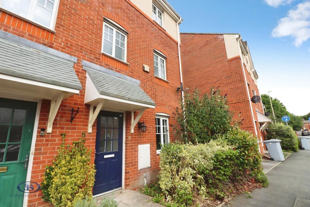 4 bed Semi Detached for rent in Coppenhall Moss. From Stephenson Browne Ltd - Crewe