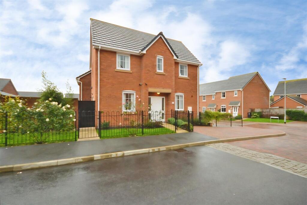 3 bed Detached for rent in Keele. From Stephenson Browne Ltd - Newcastle Under Lyme