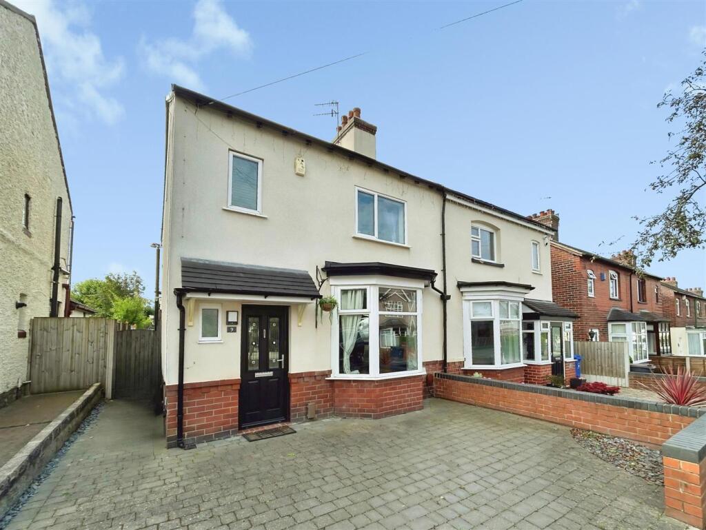 3 bed Detached for rent in Newcastle-under-Lyme. From Stephenson Browne Ltd - Newcastle Under Lyme 3 bed Detached for rent in Newcastle-under-Lyme. From Stephenson Browne Ltd - Newcastle Under Lyme