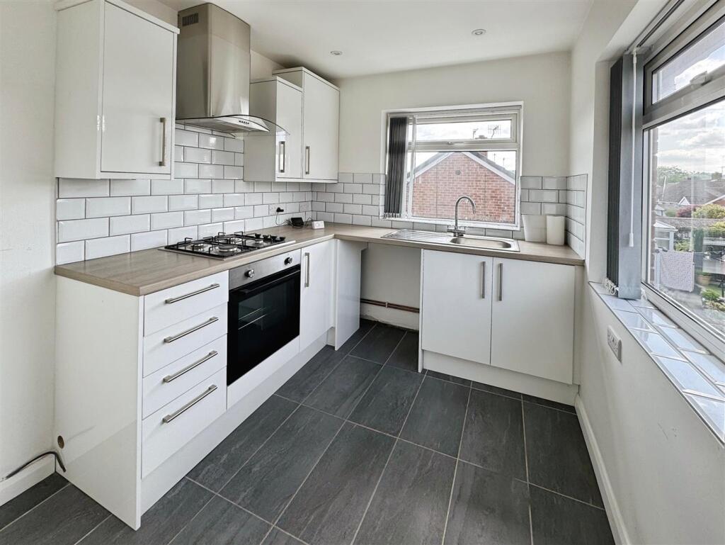 2 bed Apartment for rent in Stoke-on-Trent. From Stephenson Browne Ltd - Newcastle Under Lyme