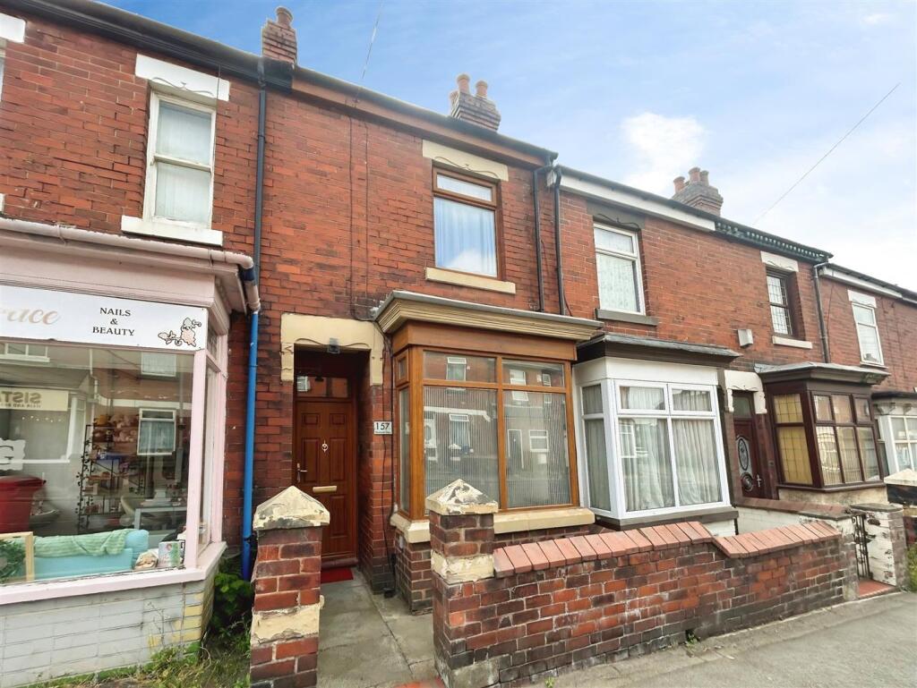 2 bed Mid Terraced House for rent in Newcastle-under-Lyme. From Stephenson Browne Ltd - Newcastle Under Lyme