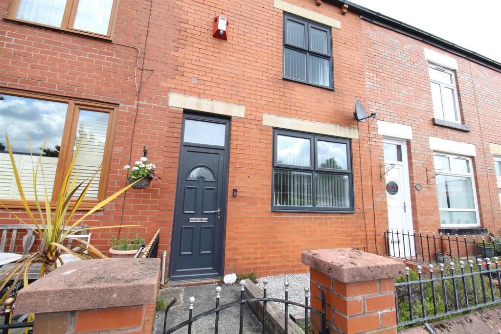 2 bed Mid Terraced House for rent in Ainsworth. From Redman Casey - Horwich 2 bed Mid Terraced House for rent in Ainsworth. From Redman Casey - Horwich