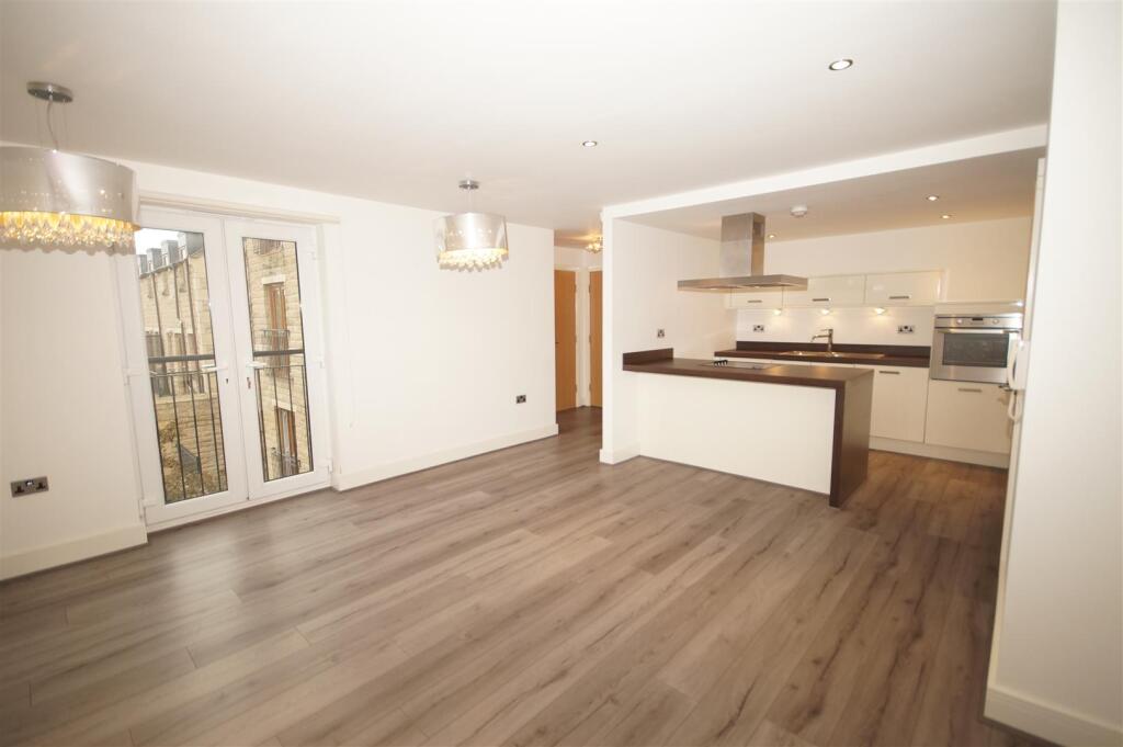 2 bed Apartment for rent in Edgworth. From Redman Casey - Horwich