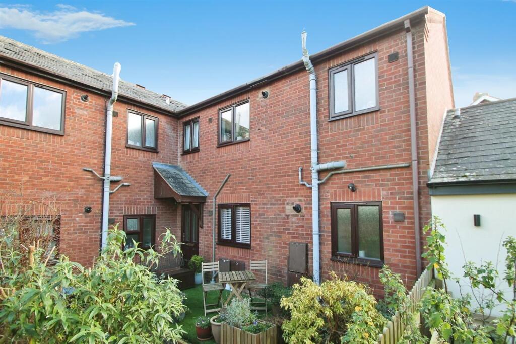1 bed 1st Floor Flat for rent in Rockgreen. From Samuel Wood - Shrewsbury 1 bed 1st Floor Flat for rent in Rockgreen. From Samuel Wood - Shrewsbury