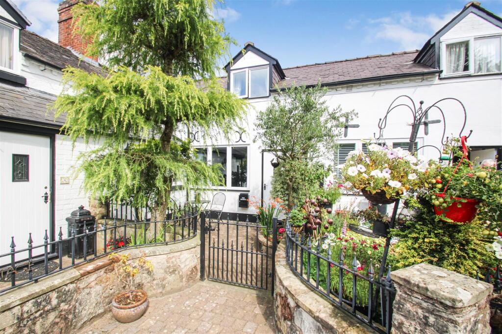 1 bed Mid Terraced House for rent in Weston. From Samuel Wood - Shrewsbury
