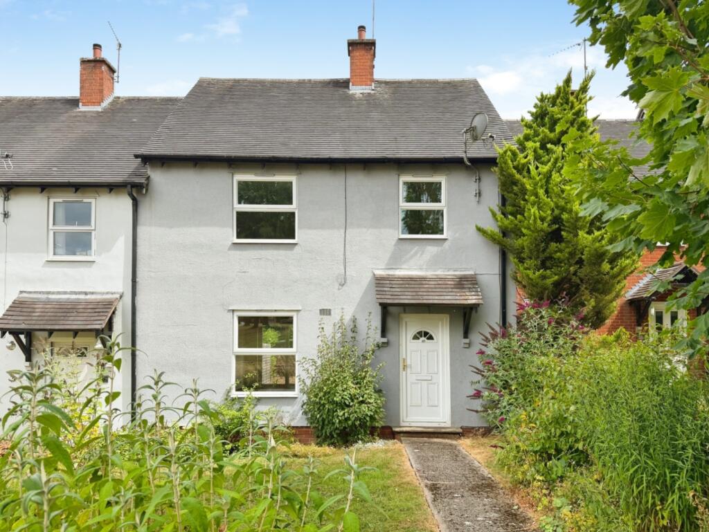 3 bed Mid Terraced House for rent in Rockgreen. From Samuel Wood - Shrewsbury